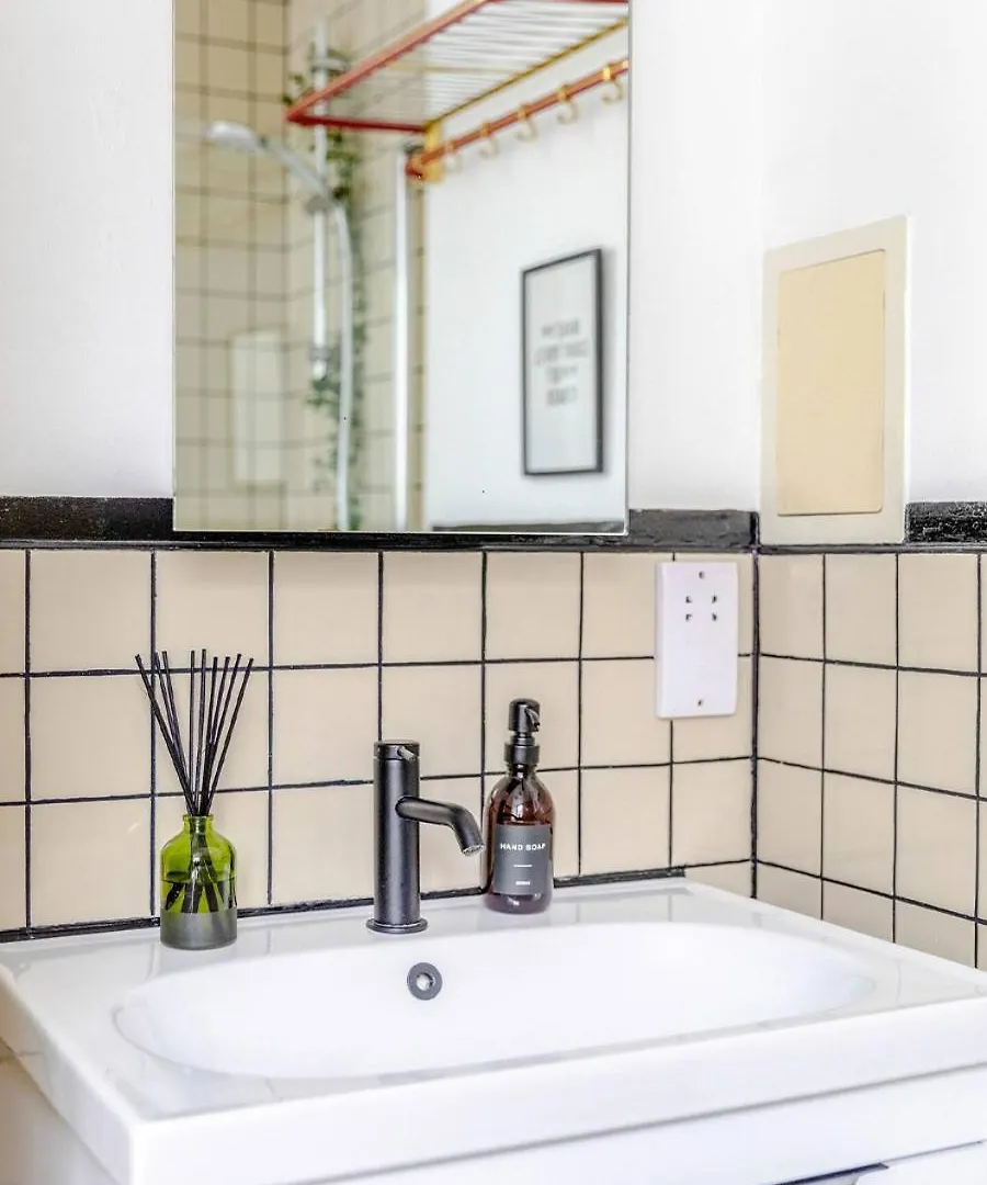 Modern 1Bd Flat In Aldgate East With Terrace Apartment London United Kingdom