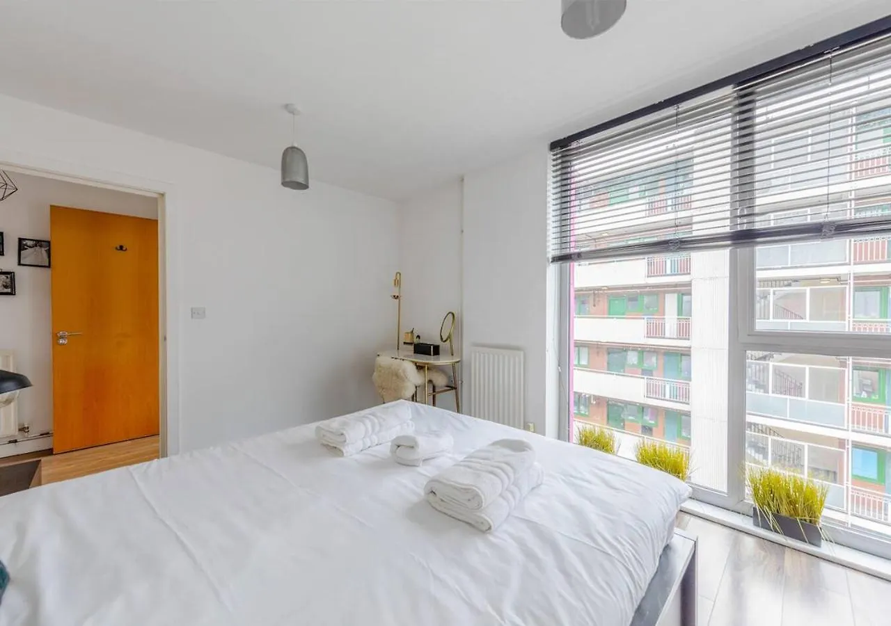 Modern 1Bd Flat In Aldgate East With Terrace Apartment London United Kingdom